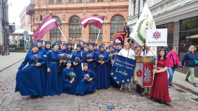Jaungulbenes tautas nama sieviešu koris "Liede"